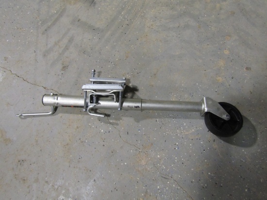 1000LB BOLT-ON SWIVEL JACK