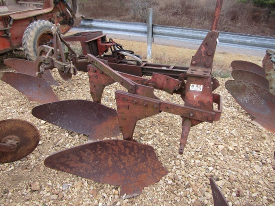 2X WHITE PLOW
