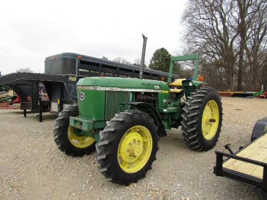 2950 JOHN DEERE TRACTOR