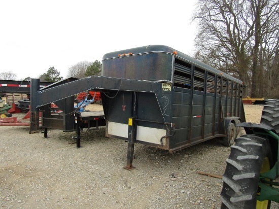 20FT GOOSENECK STOCK TRAILER - NO TITLE