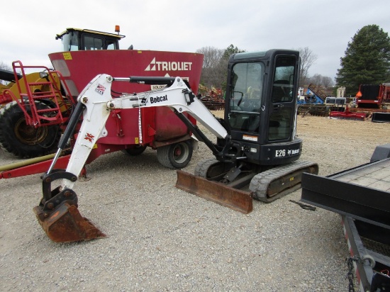 2019 E26 BOBCAT EXCAVATOR W/ CAB
