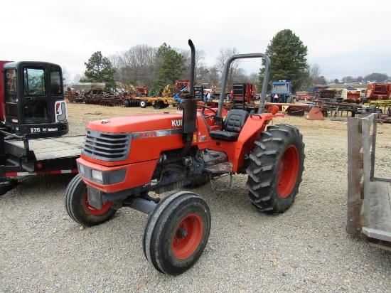 M4700 KUBOTA TRACTOR