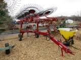 2022 WR102 CASE IH 12 WHEEL SPEED RAKE W/ KICKER