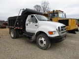 2004 FORD F-750 DUMP TRUCK