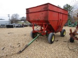 375 KILLBROS GRAVITY WAGON ON 1075 JD 8 LUG GEAR