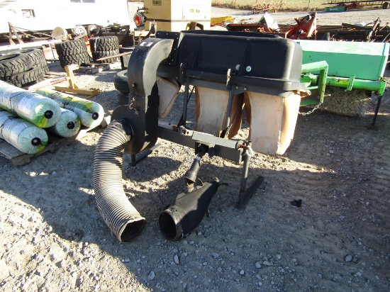 KUBOTA 3PT PTO BAGGER