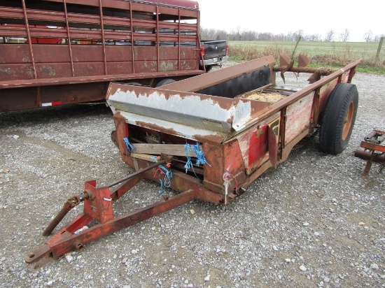 235 H&S MANURE SPREADER
