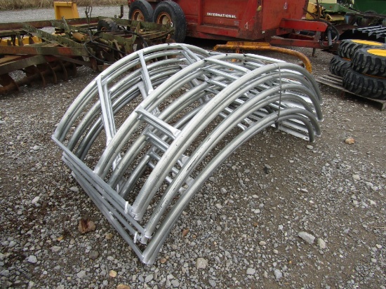 NEW HAY FEEDER