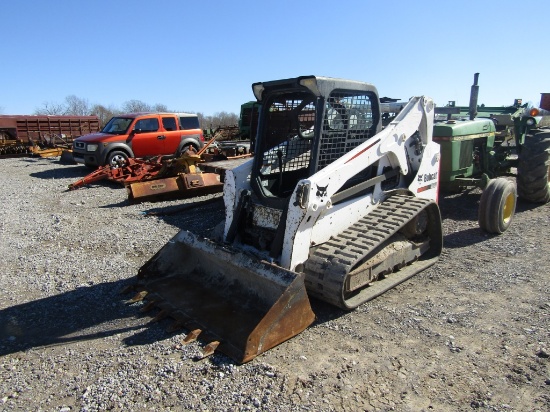 2016 T650 BOBCAT SKID STEER