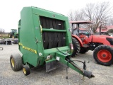566 JOHN DEERE HAY ROLLER