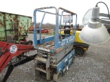 GENIE GS1930 SCISSOR LIFT