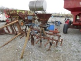 2 ROW CULTIVATOR W/ SIDE DRESSER