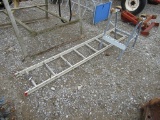 LADDER STAND