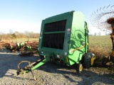 566 JOHN DEERE HAY ROLLER