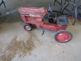 INTERNATIONAL PEDAL TRACTOR