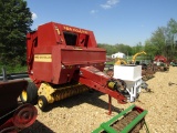640 NEW HOLLAND HAY ROLLER