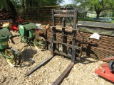 WOODS HYD 3PT FORKS