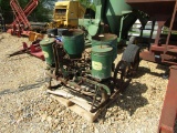 2 ROW JOHN DEERE CORN PLANTER