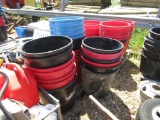 PALLET OF TUBS