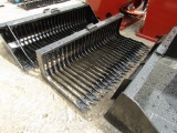 NEW 70'' KC HD QT ROCK BUCKET