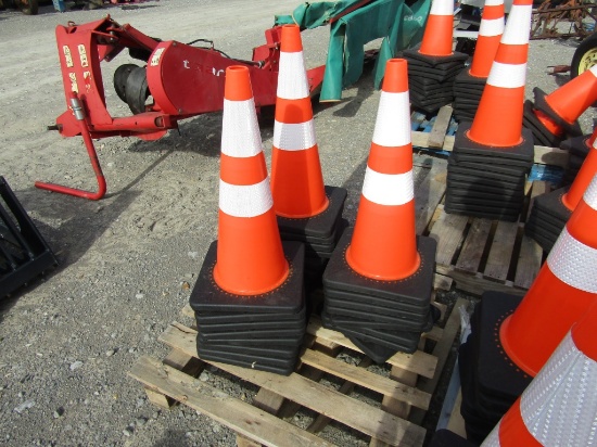 (25) NEW SAFETY CONES