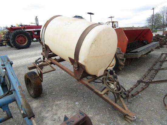 300 GALLON SPRAYER - NO PUMP