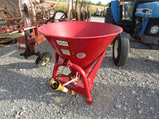 300 FERTILIZE SPREADER