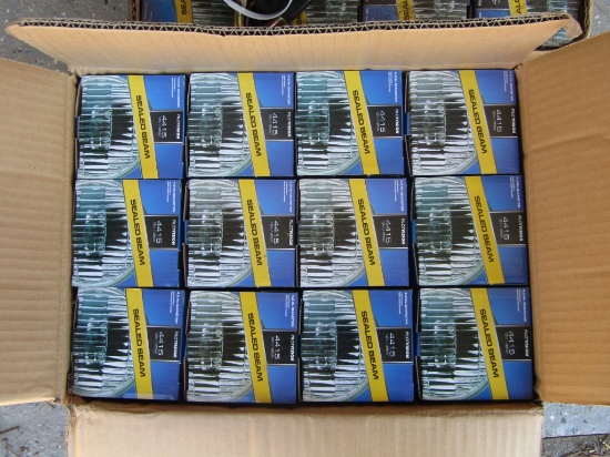 BOX OF TRACTOR LIGHTS