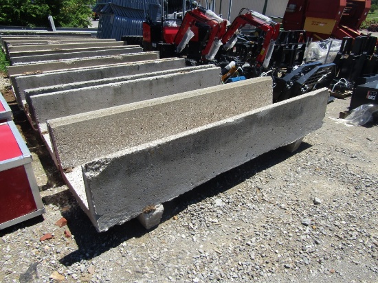 8FT CONCRETE FEED BUNKS W/ FEET