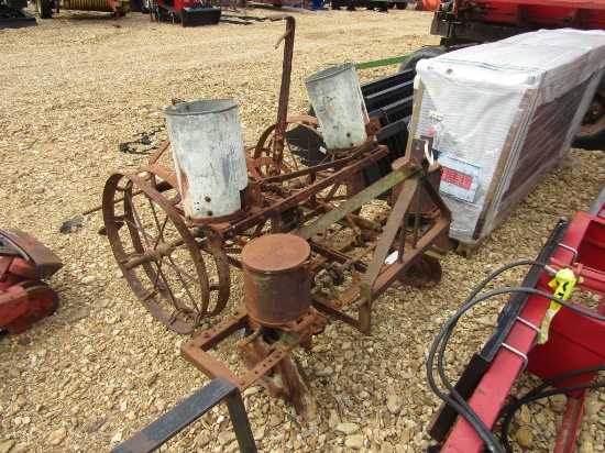 2 ROW OLIVER CORN PLANTER