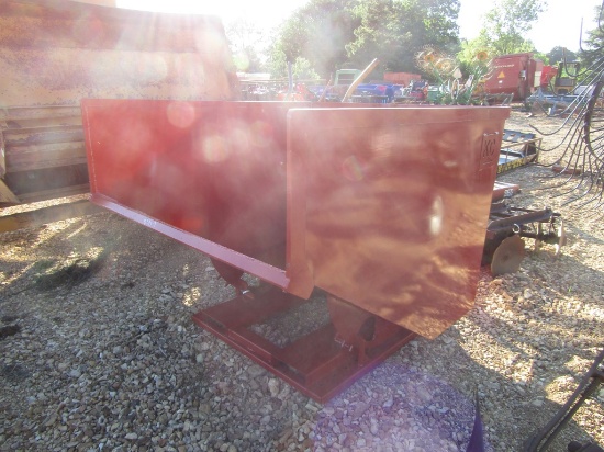 KC FORKLIFT DUMPSTER