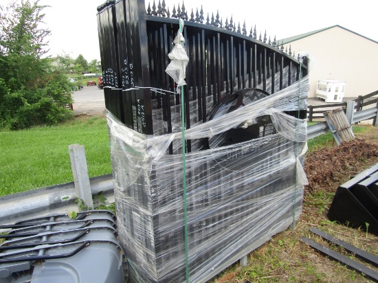 NEW 14FT COW DRIVEWAY GATES