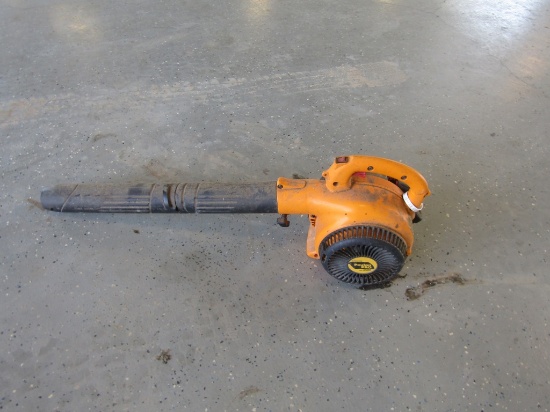 LEAF BLOWER