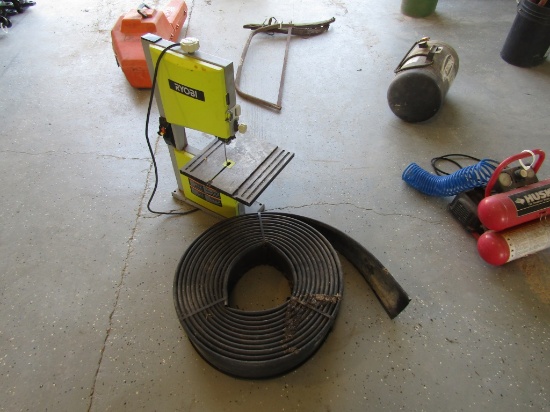 BAND SAW