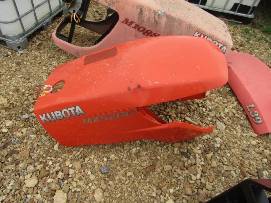 MX5200 Kubota Hood