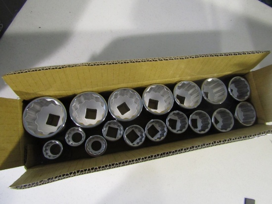 New 3/4'' Craftsman 17pc Socket Set