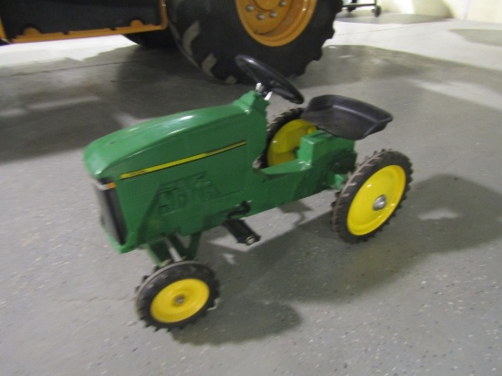 8310 John Deere Pedal Tractor