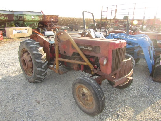 B414 IH Tractor