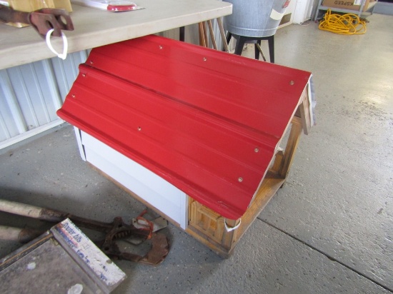 Small Doghouse