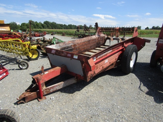 540 International Manure Spreader