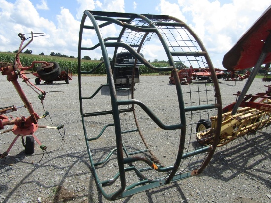 Round Bale Feeder