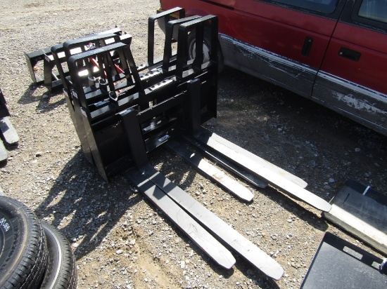 New 4200lb Kivel Walk Thru Forks