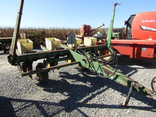 7000 John Deere 4 Row No-till Planter