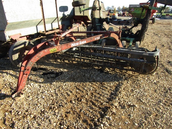 4150 NEW IDEA HAY RAKE - NEEDS WORK