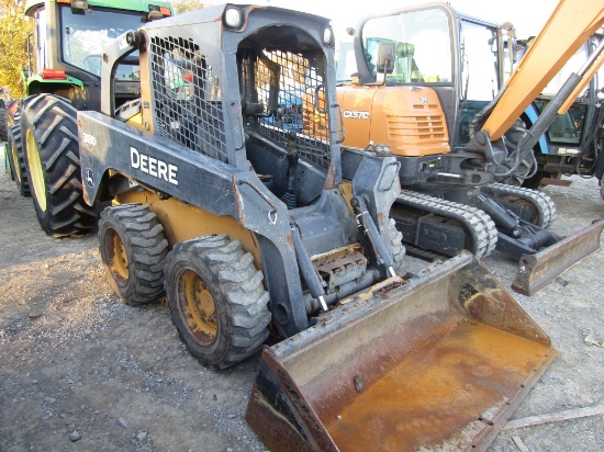 318D JOHN DEERE SKID STEER