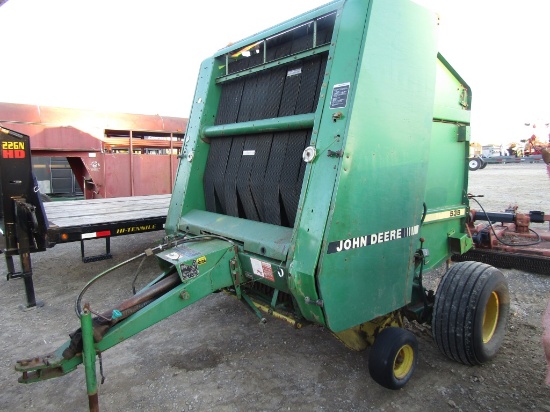 535 JOHN DEERE HAY ROLLER W/ TIE BOX