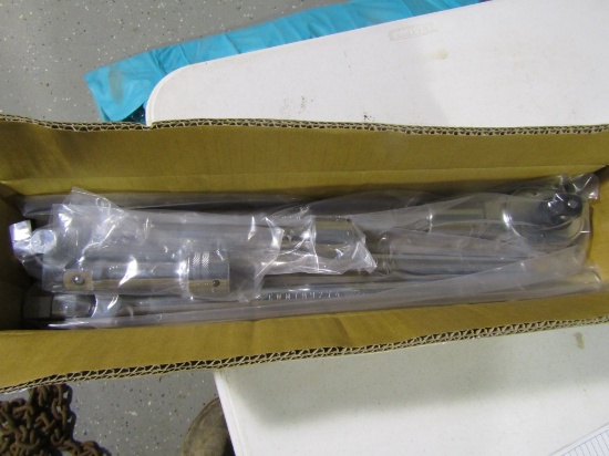 NEW 5PC CRAFTSMAN 3/4'' DRIVE RATCHET AND EXTENSION SET