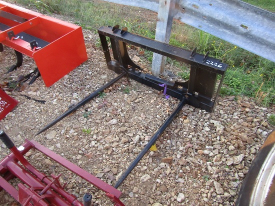 NEW DOUBLE QT BALE SPEAR