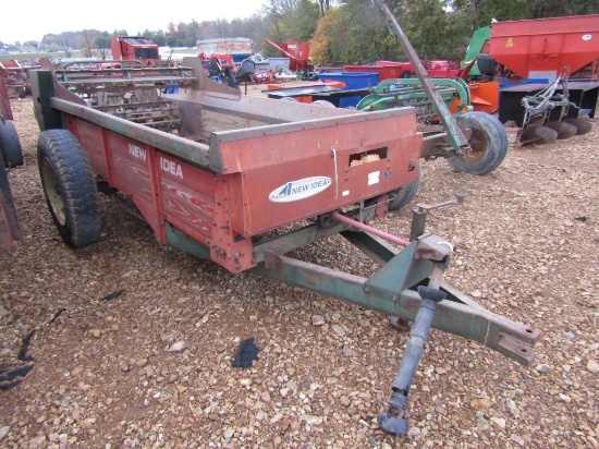 212 NEW IDEA MANURE SPREADER