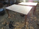 WOODEN WORK BENCH